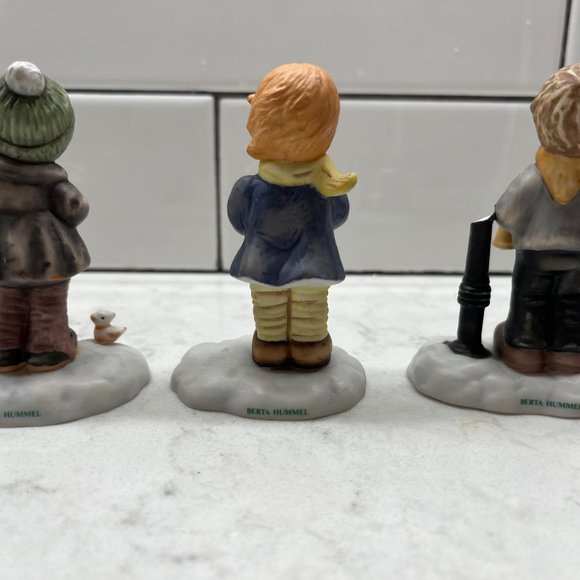 (3) BERTA HUMMELS - Picture 2 of 6